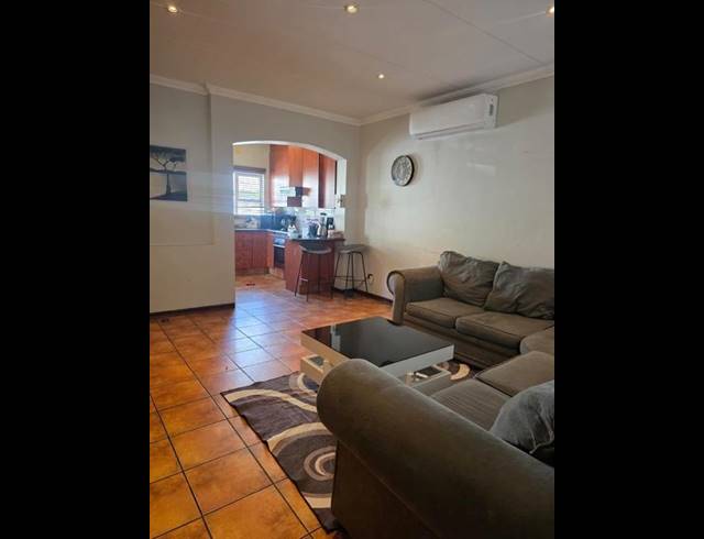 3 BEDROOM HOUSE FOR SALE IN MAGALIESKRUIN